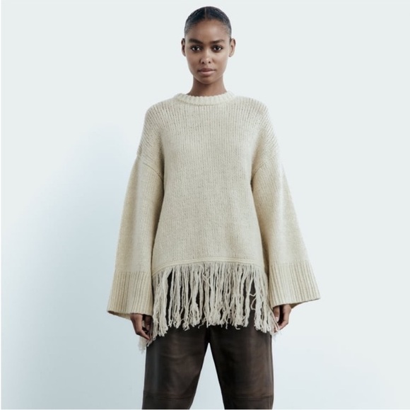 Zara Sweaters - Zara 100% Wool Cream Fringe Hem Sweater